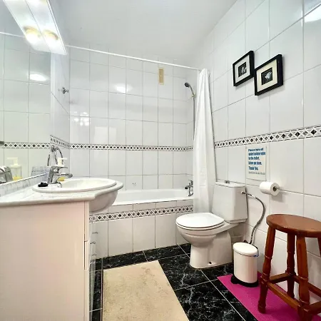 Bungalow Con Vistas A La Piscina, A 300m Del Mar En Tenerife Sur